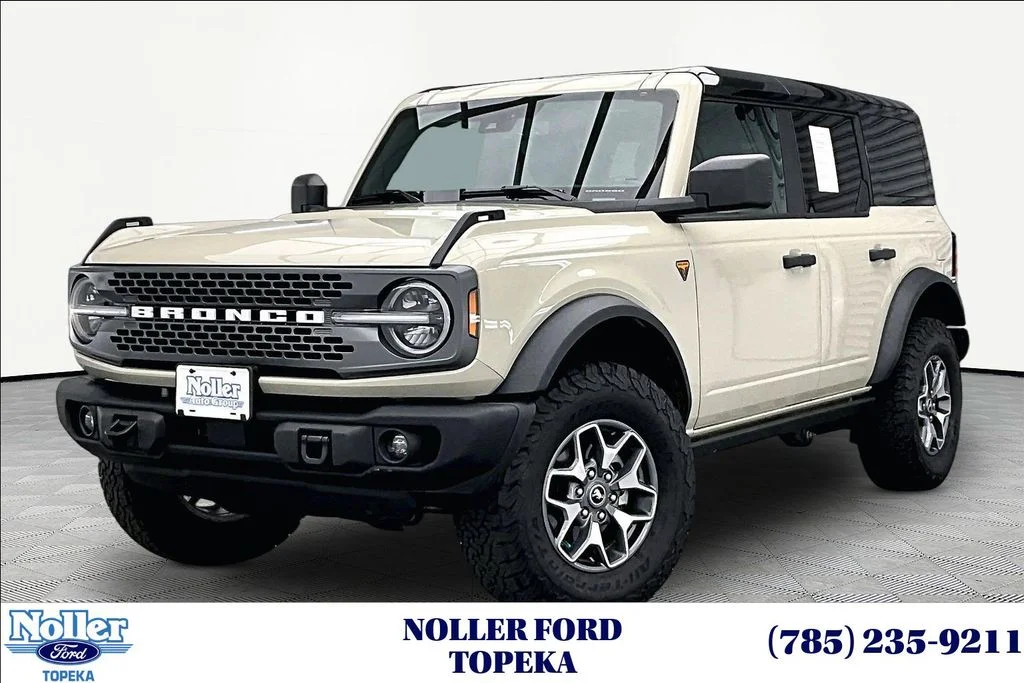 2025 Ford Bronco Badlands 4x4's photo