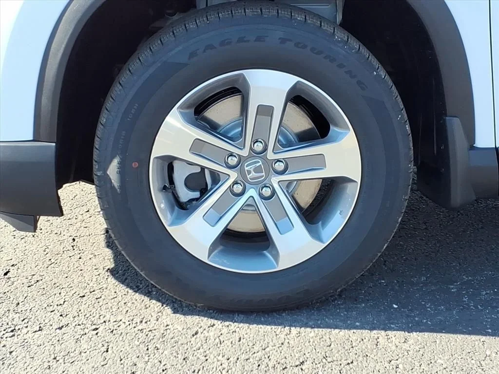Used 2025 White Honda EX-L image 5
