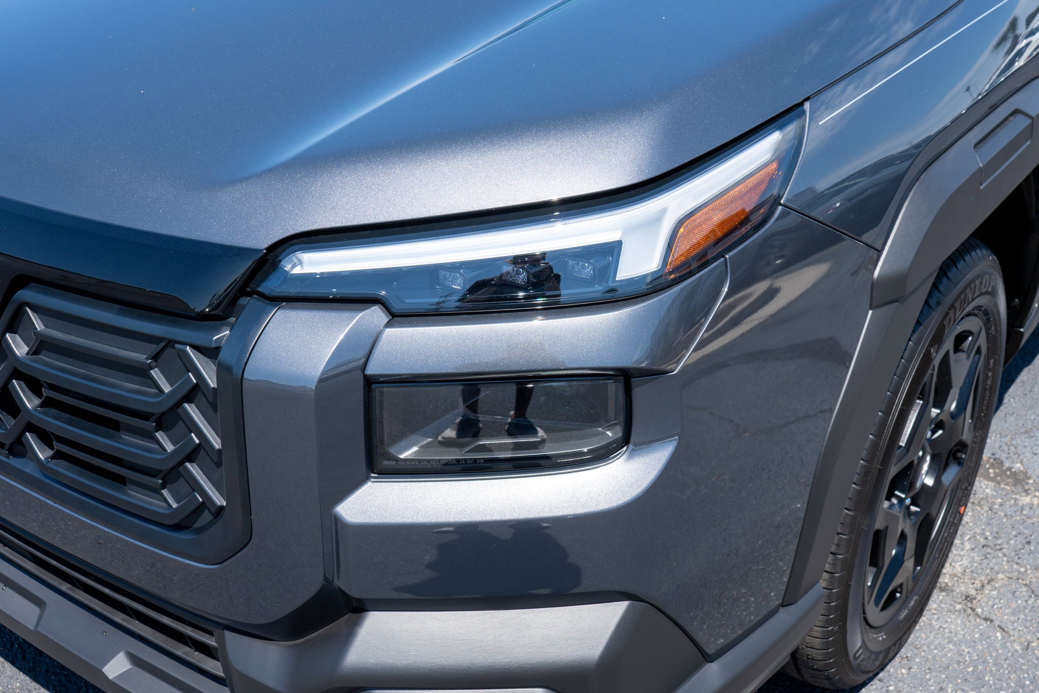 New 2026 MAGNETITE GRAY METALLIC Subaru Limited image 9
