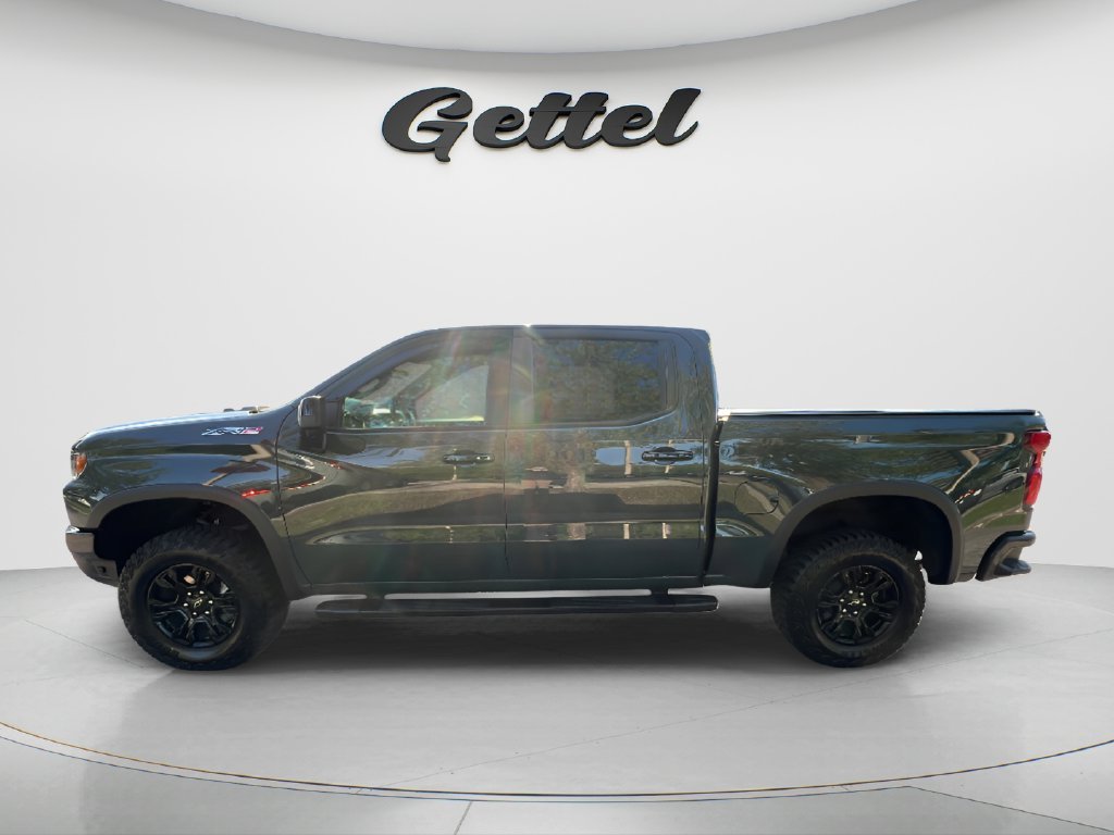Used 2025 Gray Chevrolet ZR2 image 10