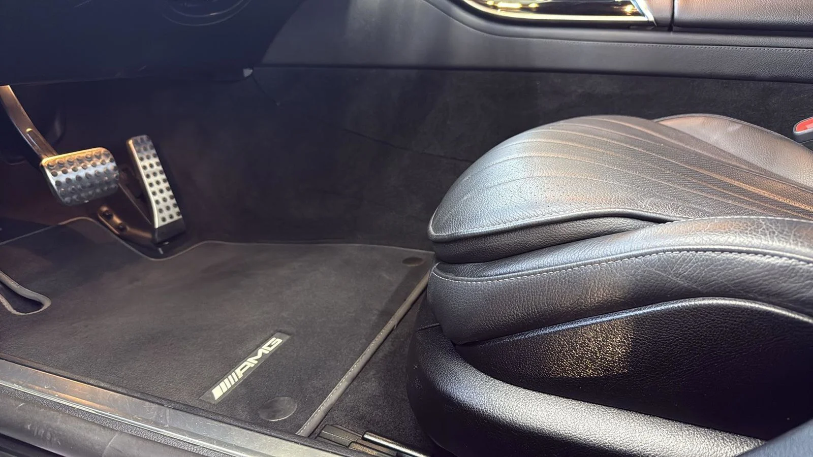 Used 2023  Mercedes-Benz S 500 image 19