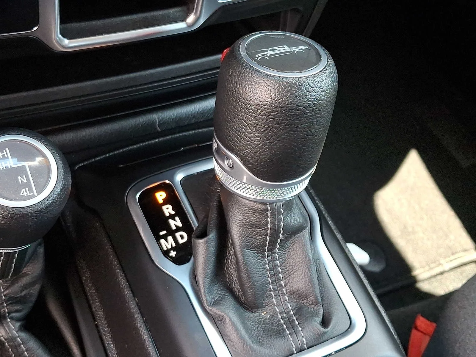 2024 Jeep Gladiator Sport - Photo 14