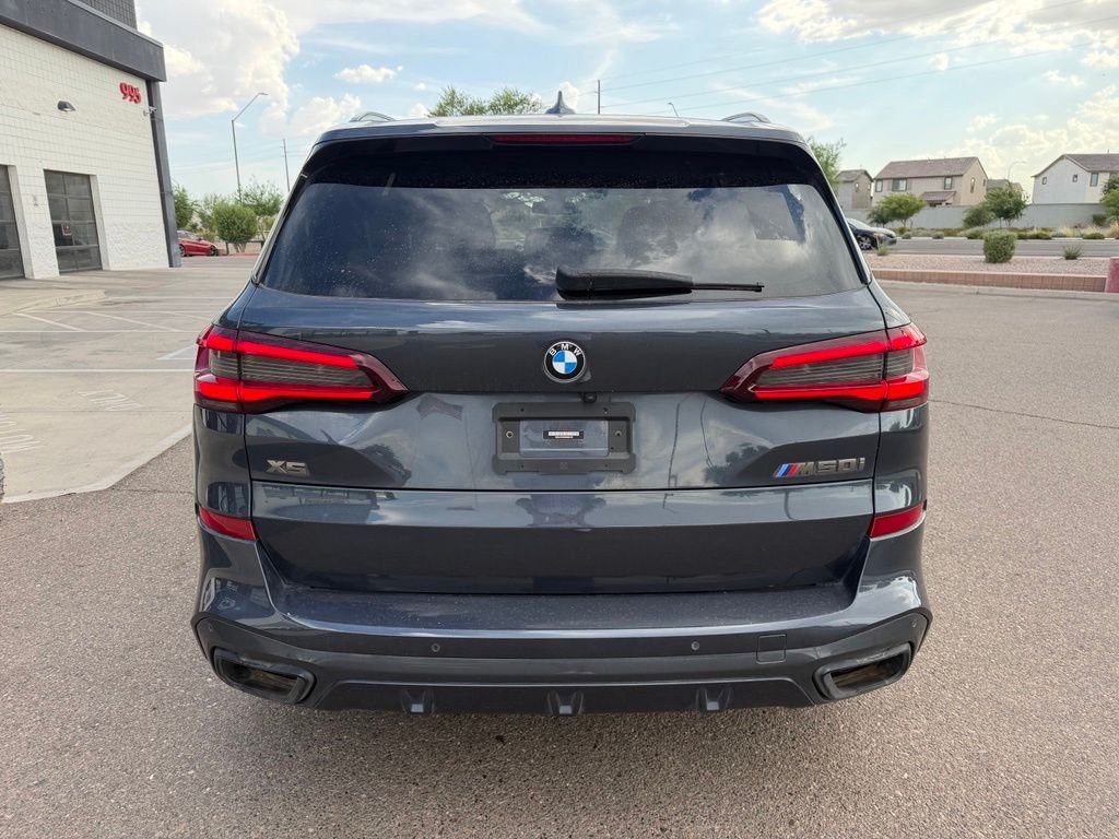 Used 2022 Gray BMW M50i image 7