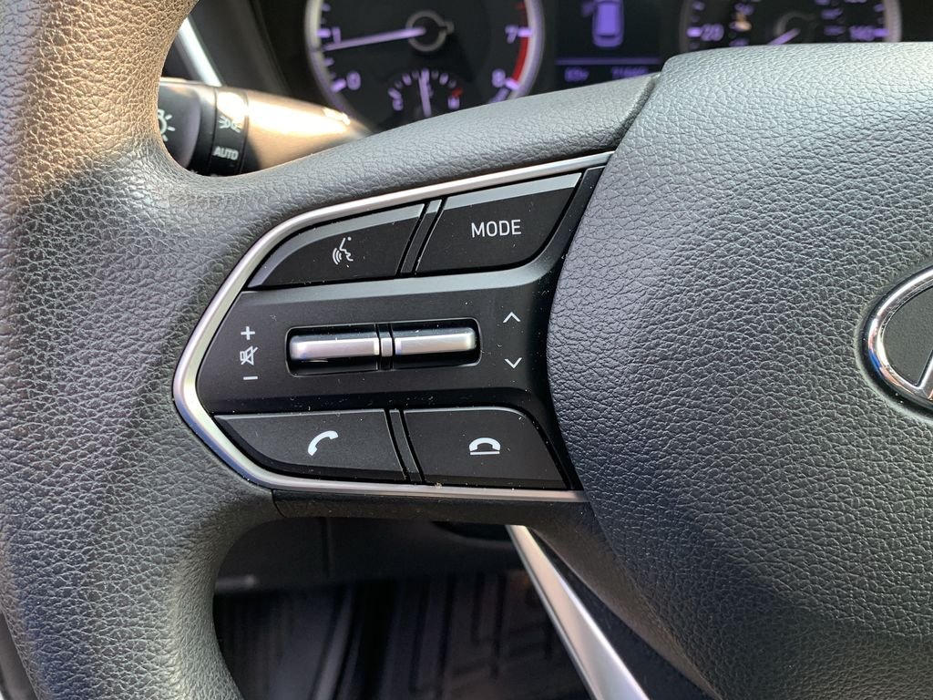 2020 Hyundai Santa Fe SE - Photo 26