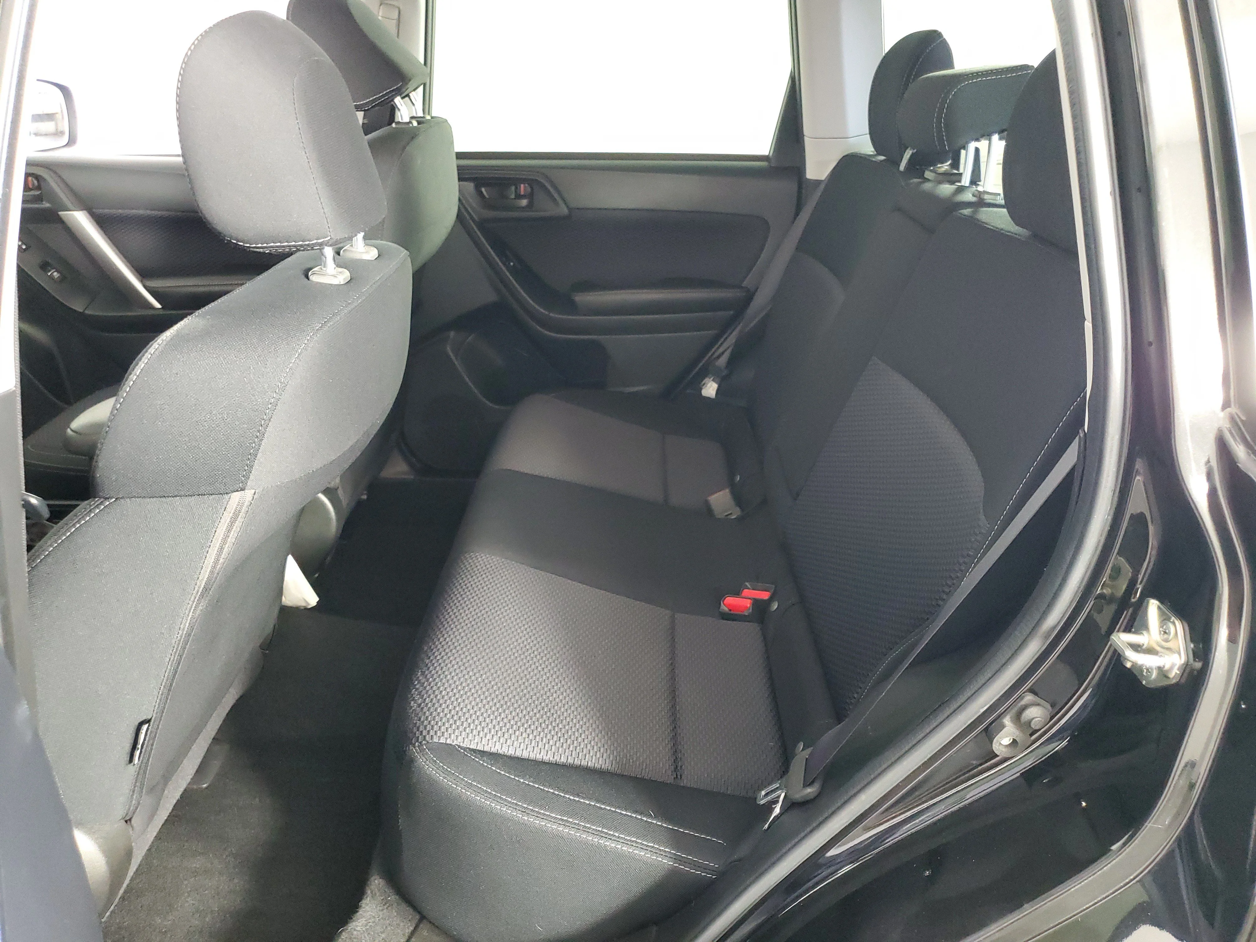 Used 2017 Crystal Black Silica Subaru Premium image 13