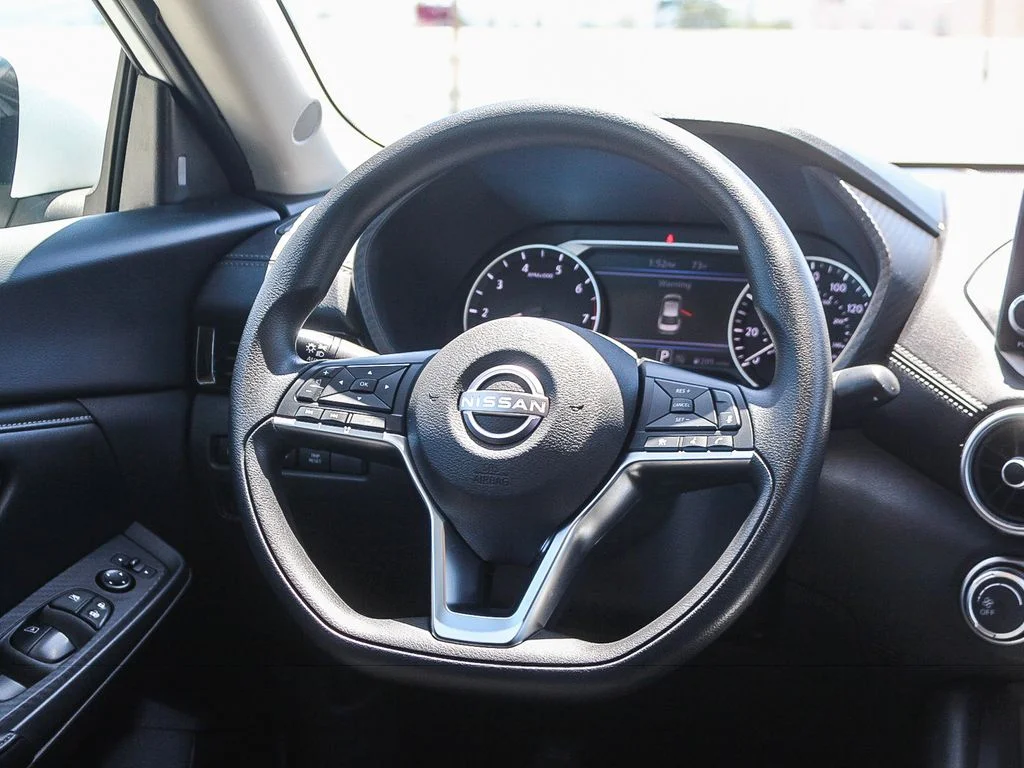 Used 2025 Aspen White Nissan SV image 16