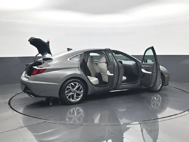 Certified Used 2023 Gray Hyundai SEL image 32