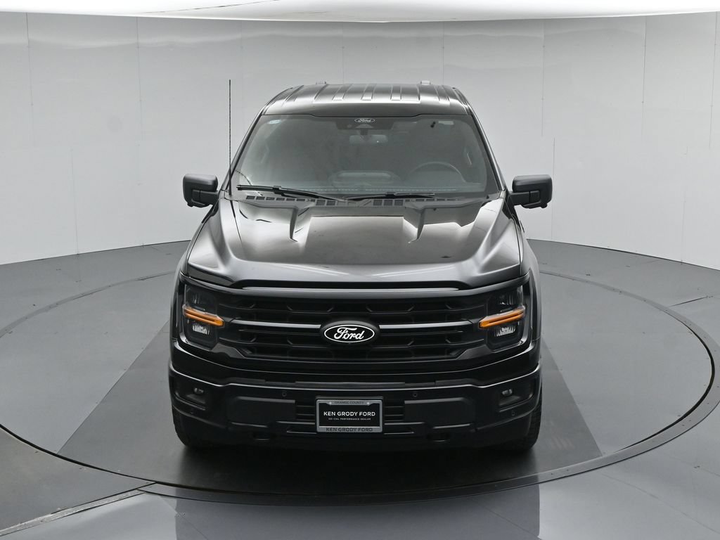 New 2026 Agate Black Metallic Ford XLT image 42