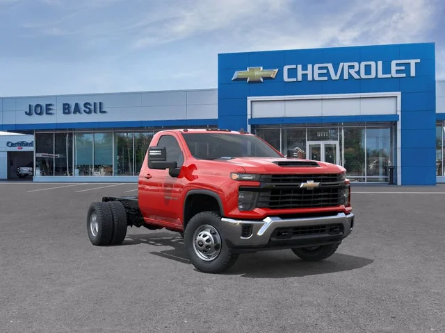 2026 Chevrolet Silverado 3500 HD Chassis Cab Work Truck