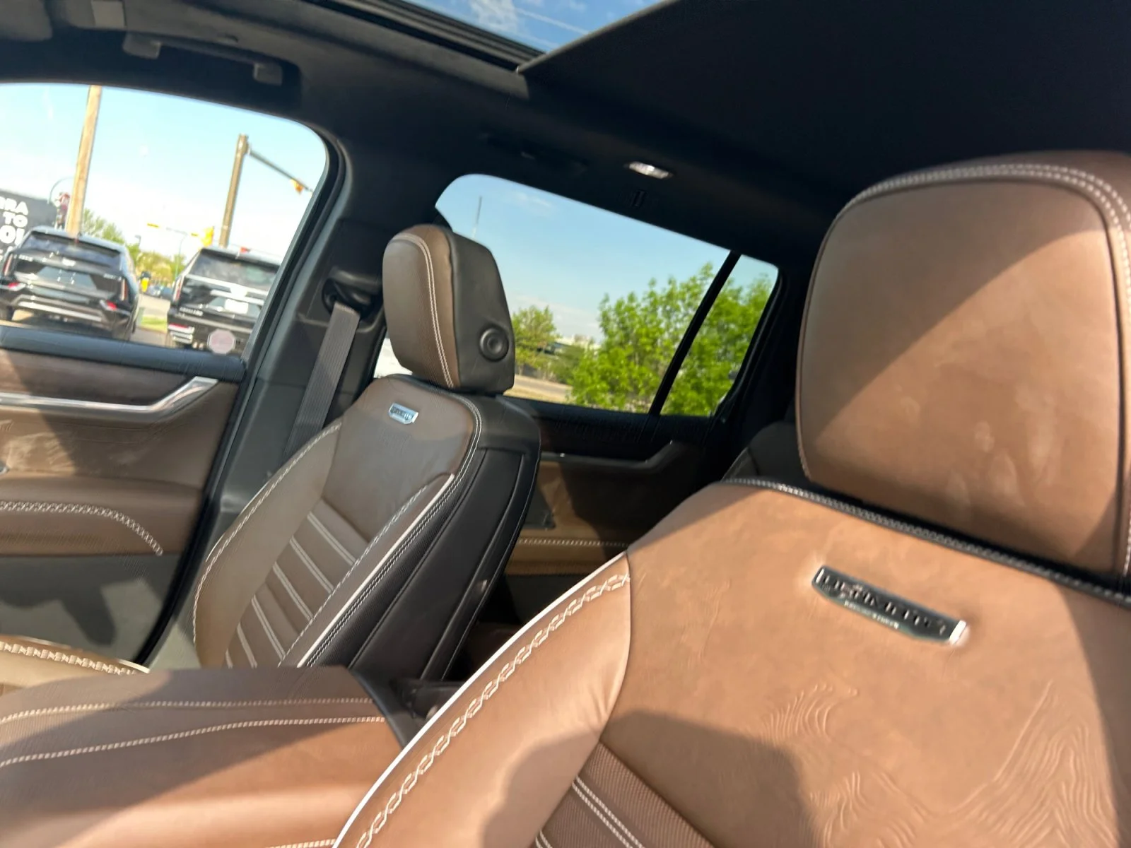 New 2026 Summit White GMC Denali Ultimate AWD image 18