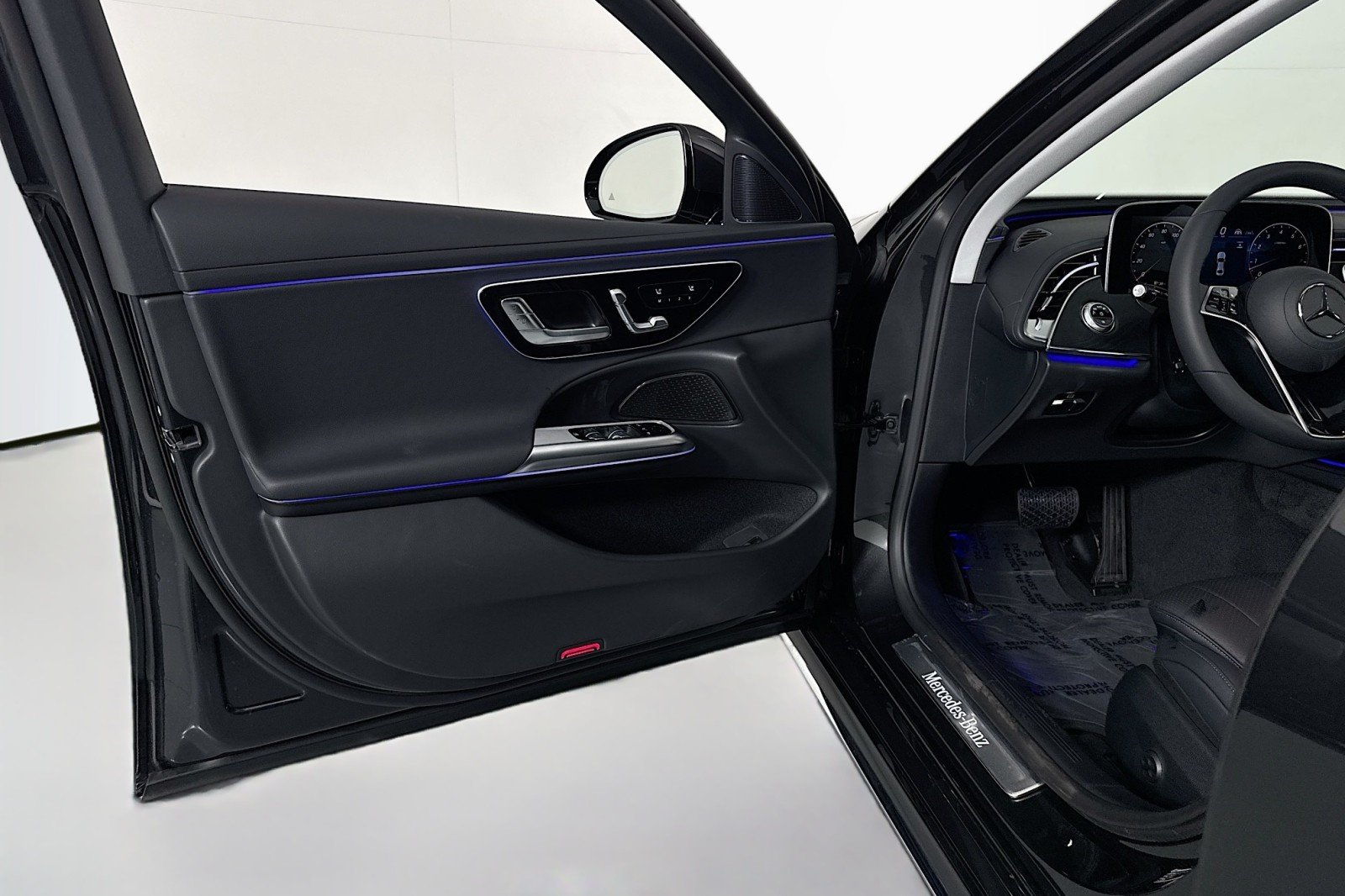 New 2026 Graphite Grey Metallic Mercedes-Benz E 350 RWD Sedan image 20