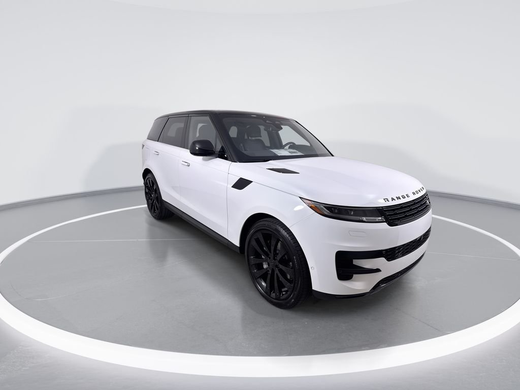 New 2026 Fuji White Land Rover SE image 2