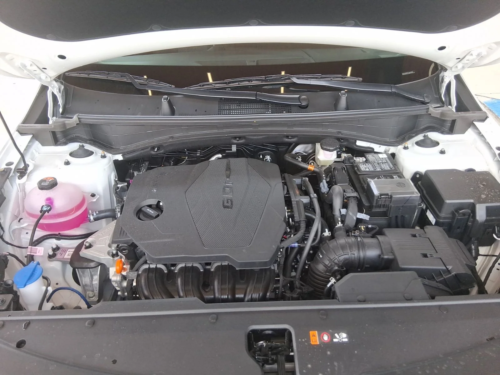 New 2026 White Kia LX image 26