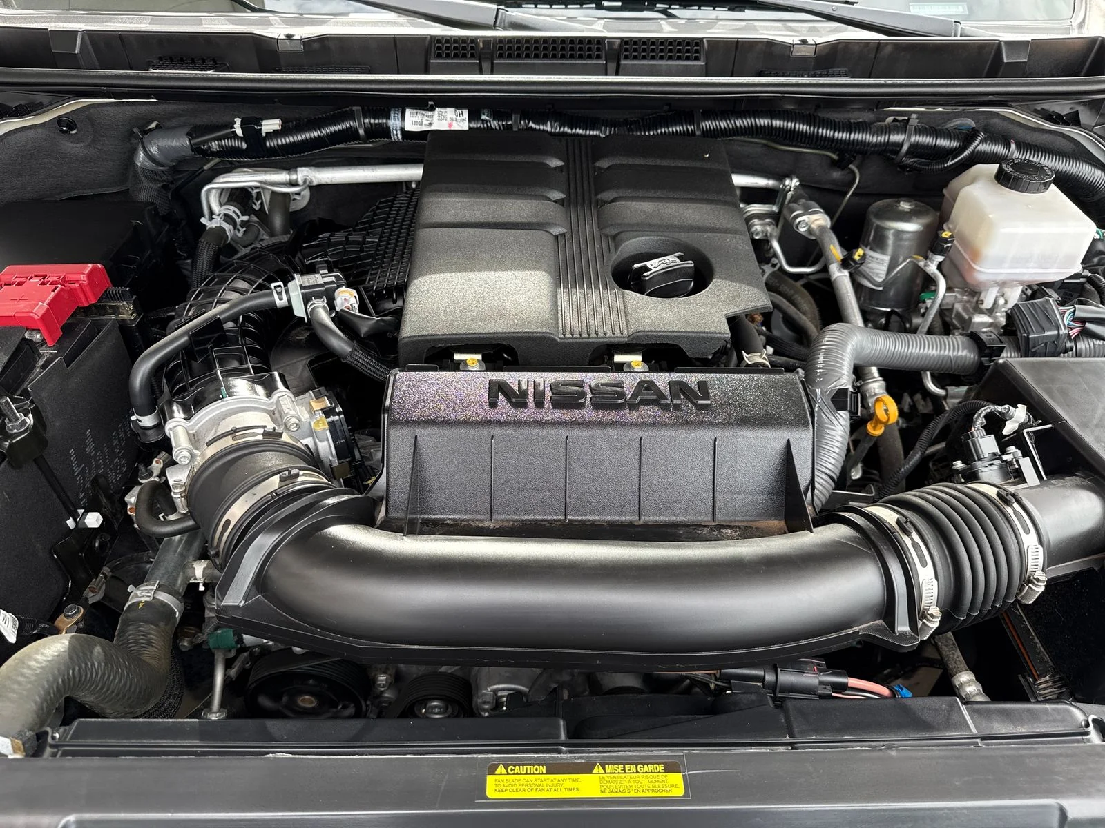 Used 2025 White Nissan PRO-4X image 24