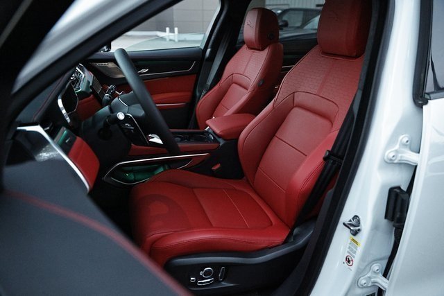 2026 Jaguar F-Pace R-Dynamic S - Photo 21