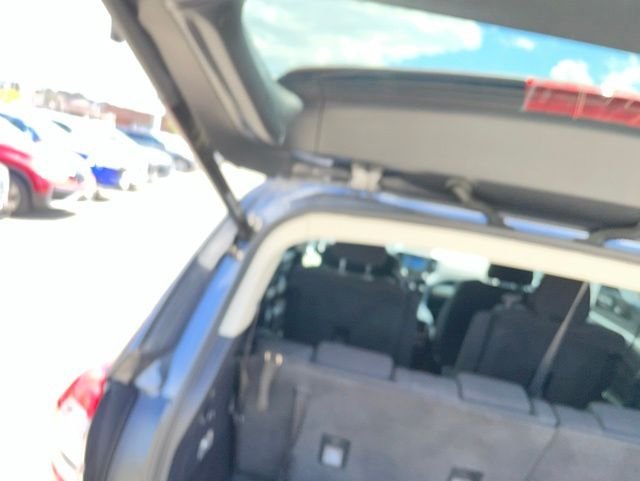Used 2019 Gray Subaru Premium image 13