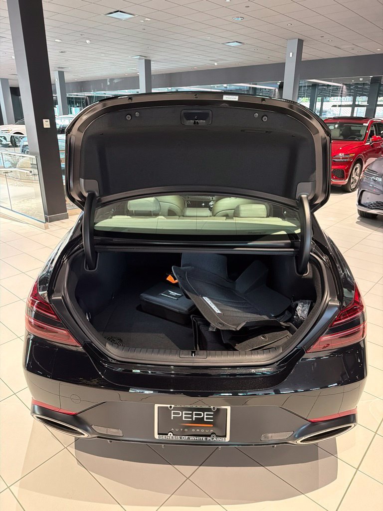 2026 GENESIS G70 Standard - Photo 17