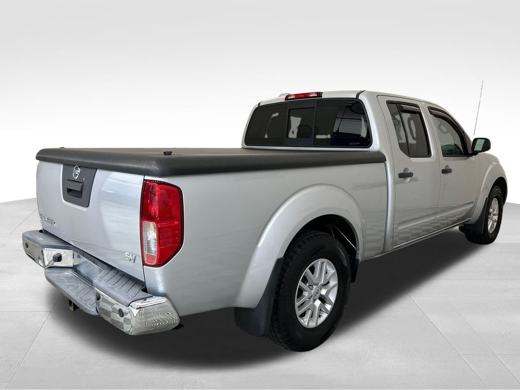 Used 2017 Silver Nissan SV image 7