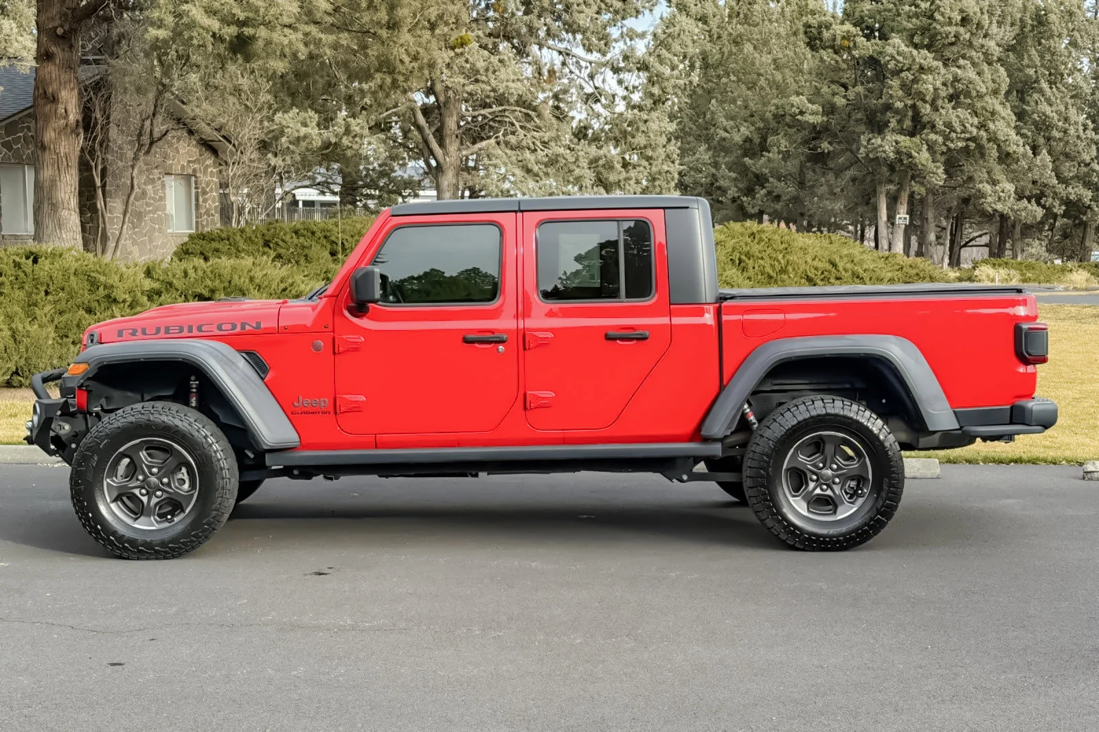 Used 2020 Firecracker Red Clearcoat Jeep Rubicon image 8