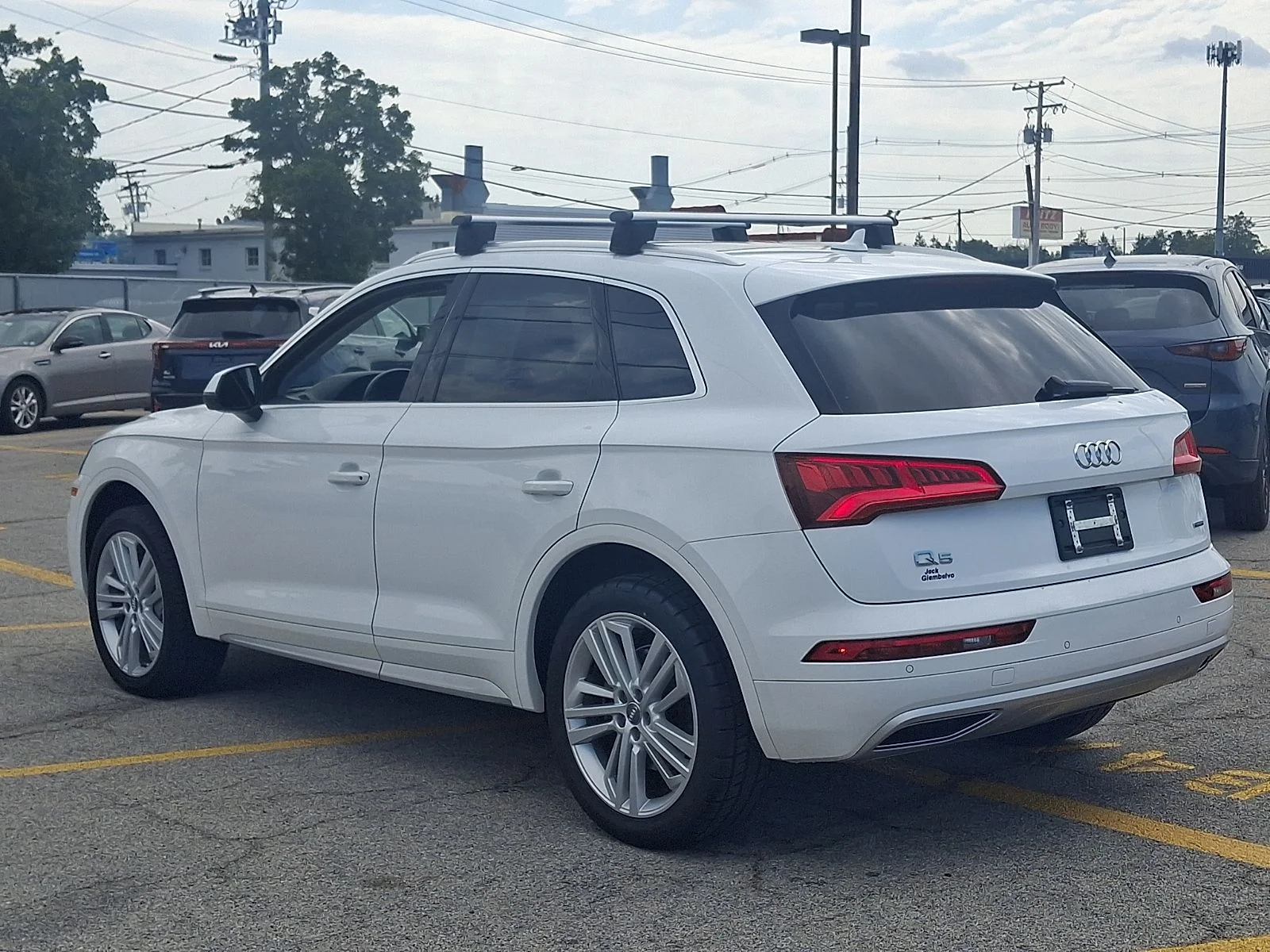 Used 2020 White Audi 45 Premium Plus image 4