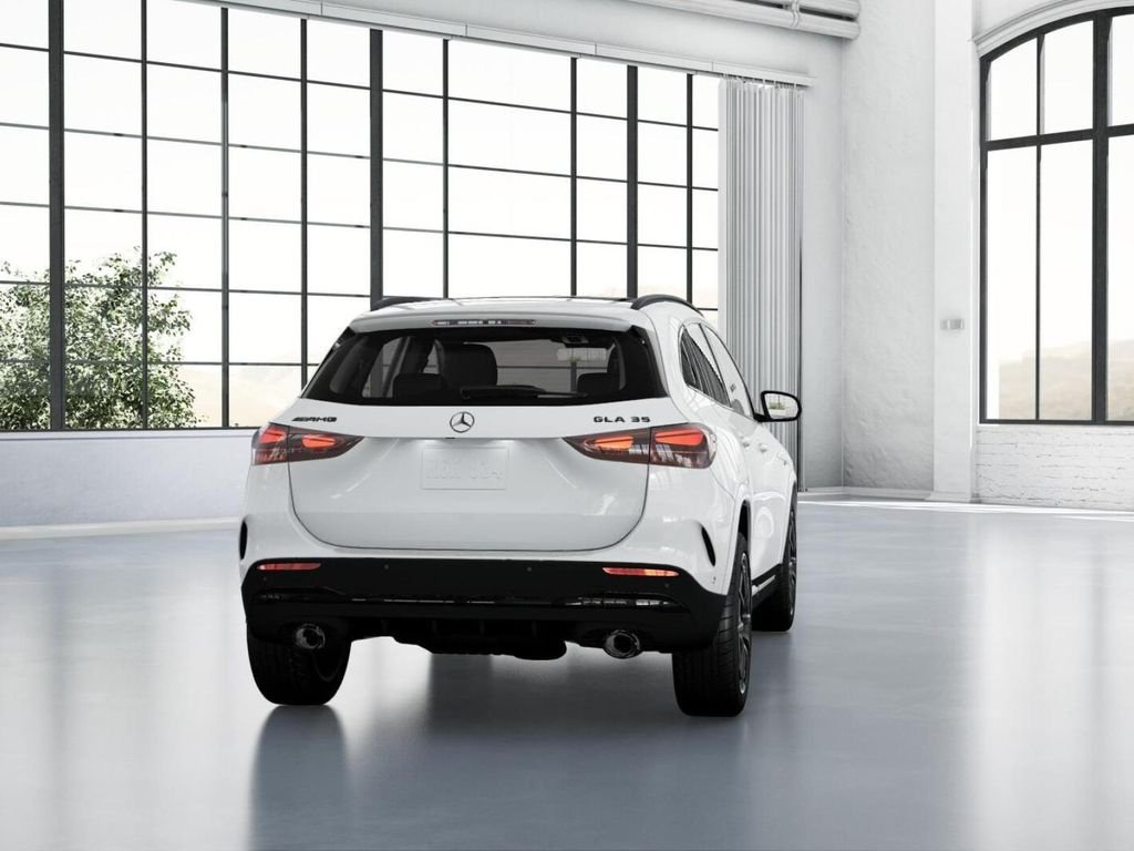 2026 Mercedes-Benz GLA AMG GLA 35 - Photo 24