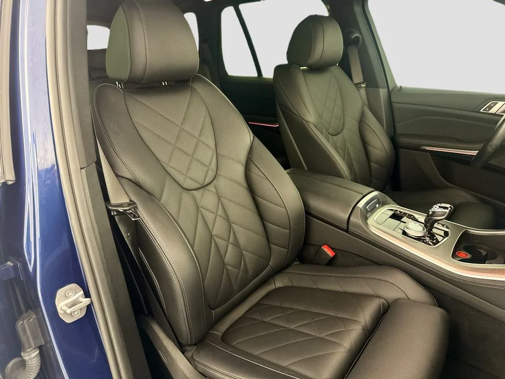 Used 2023 Blue BMW sDrive40i image 30