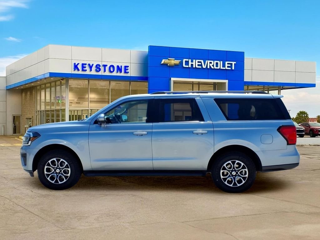 Used 2024 Silver Ford XLT image 4