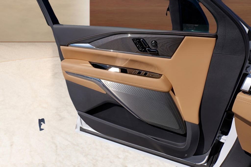 2025 Cadillac Escalade IQ Sport 2 - Photo 22