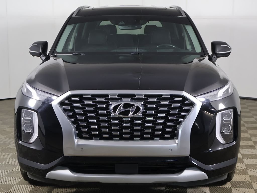 Used 2021 Black Hyundai Limited image 18