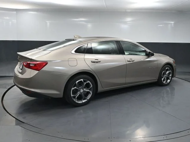Certified Used 2024 Gray Chevrolet LT image 4