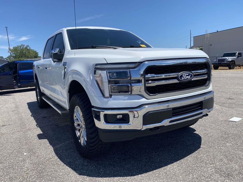 2025 Ford F-150 Lariat 4x4 SuperCrew 5-1/2 Box's photo