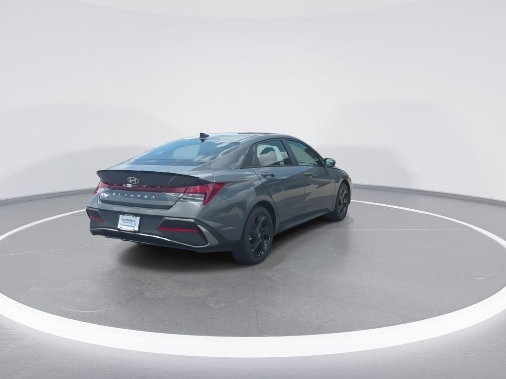 New 2026 Gray Hyundai SEL Sport image 8