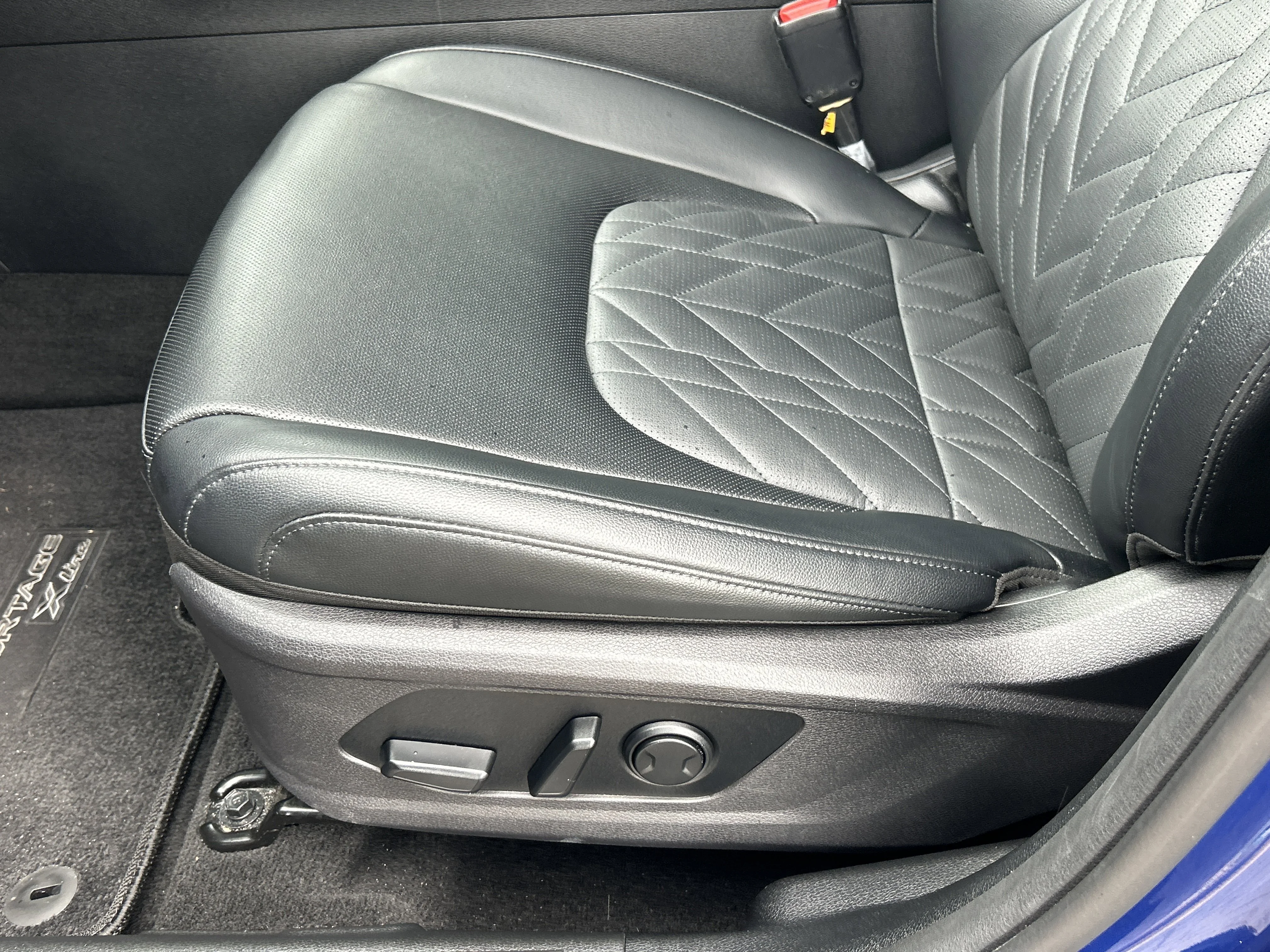 Used 2023 Sapphire Blue Kia X-Line image 20