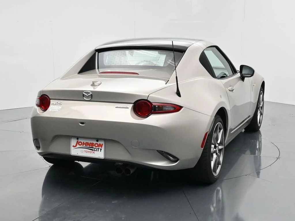 Used 2022 Silver Mazda Grand Touring image 6