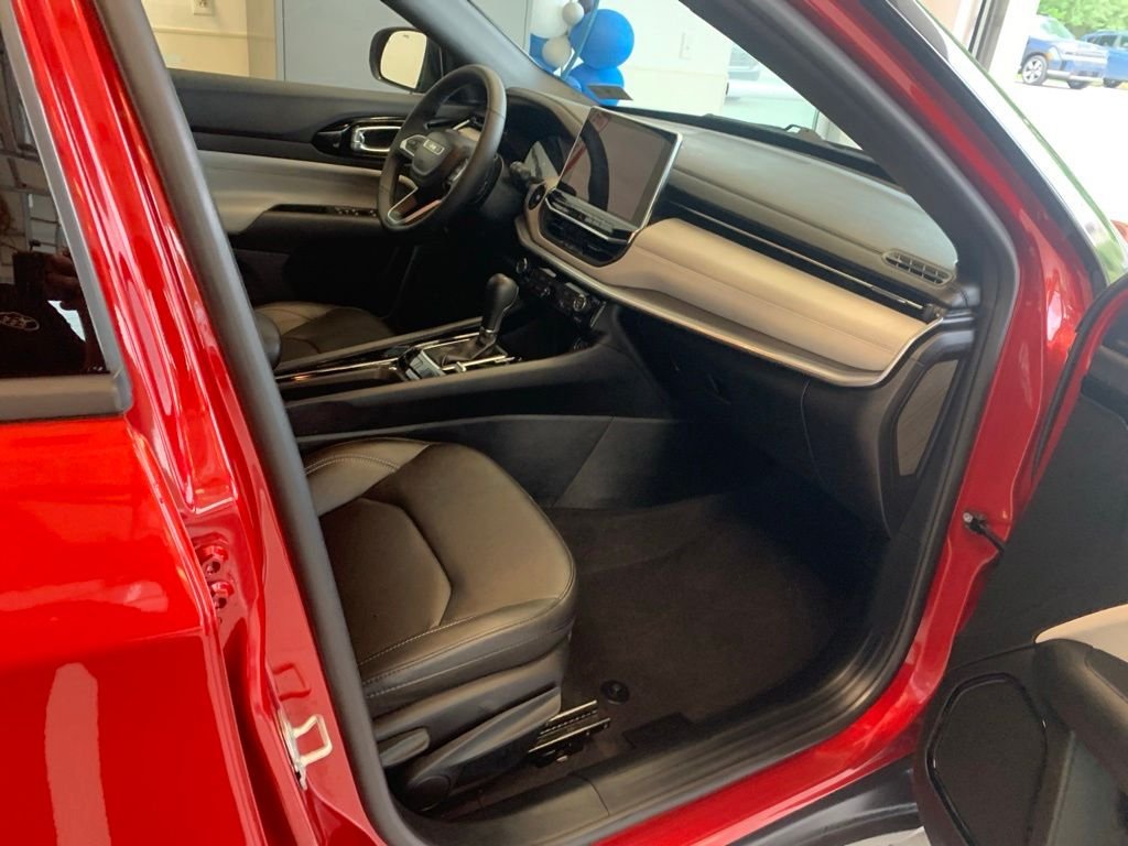 Used 2025 Red Jeep Limited image 16
