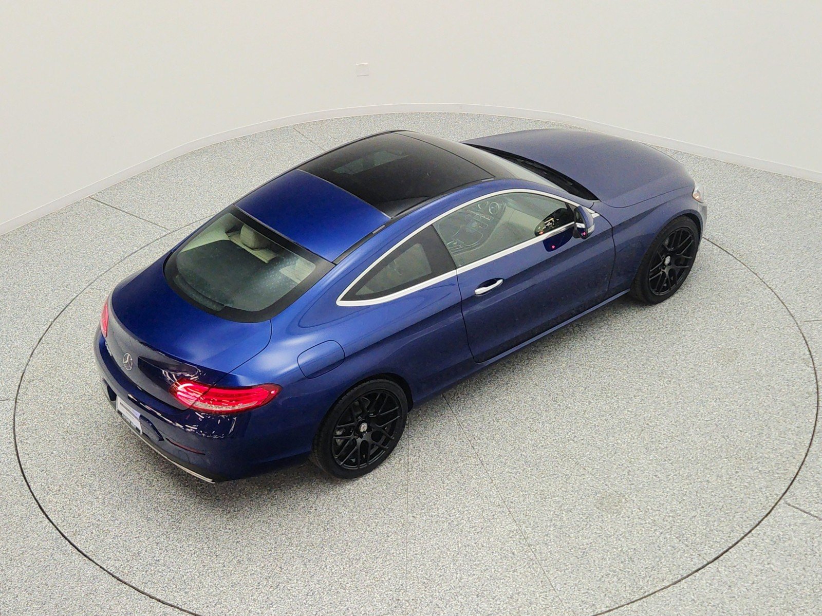 Used 2017 Brilliant Blue Metallic Mercedes-Benz C 300 Coupe image 27