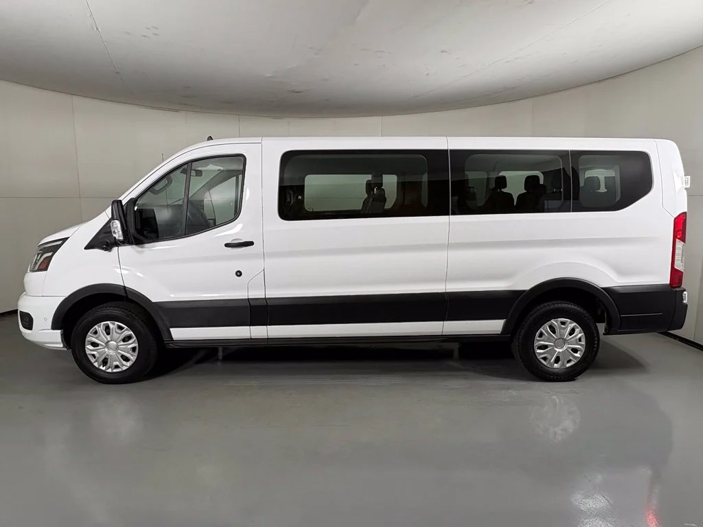 Used 2023 White Ford XLT image 5