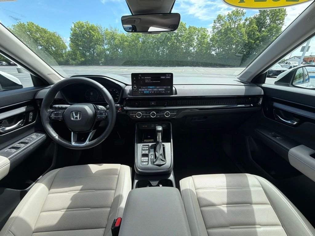 Certified Used 2024 Platinum White Pearl Honda EX-L image 12