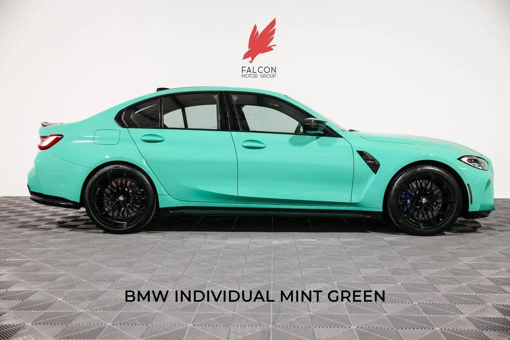 2022 BMW M3 -'s photo
