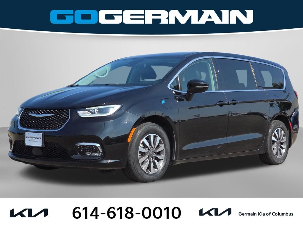 2024 Chrysler Pacifica PHEV