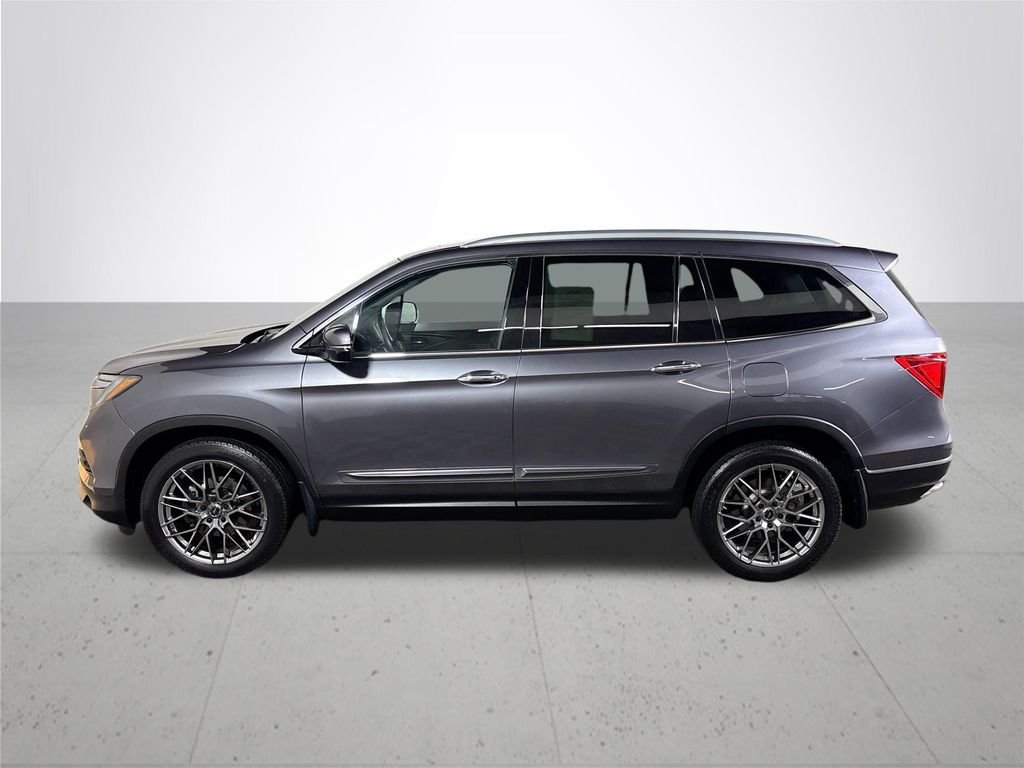 Used 2016 Gray Honda Touring image 9