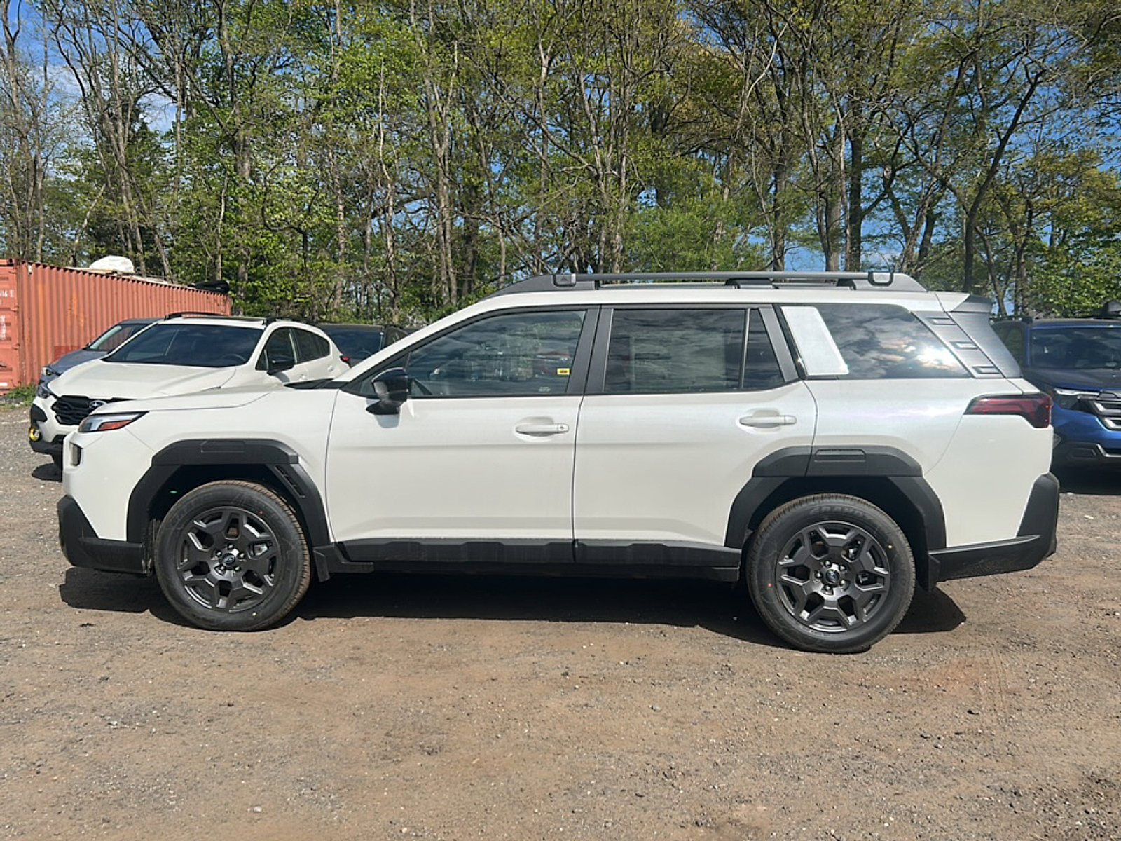 New 2026 CRYSTAL WHITE PEARL Subaru Premium image 7