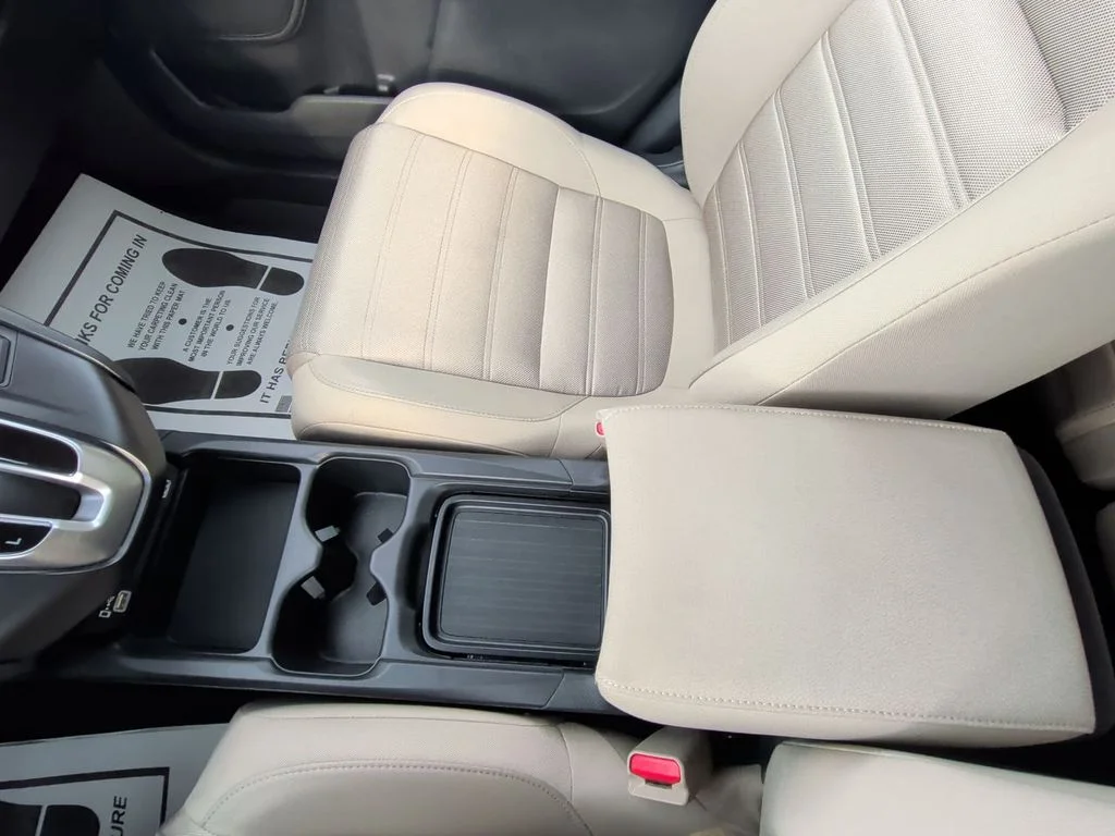 Used 2020 White Honda EX image 21