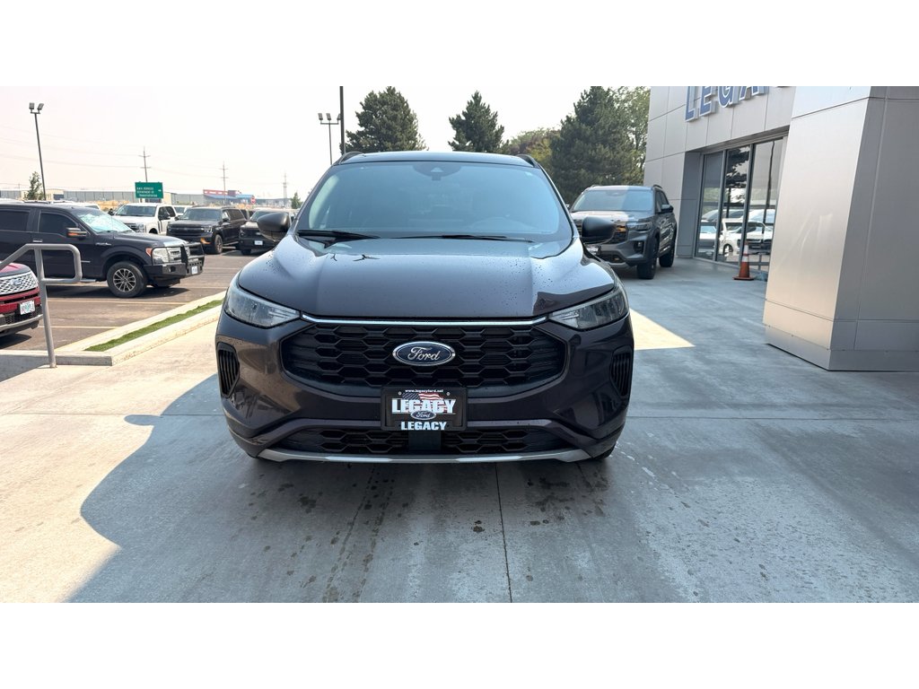 Used 2023 Red Ford ST-Line image 4