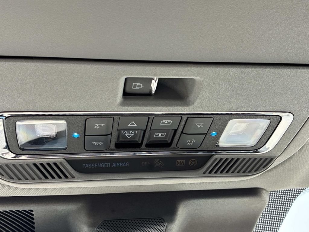 Used 2024 Gray Ford Lariat image 42