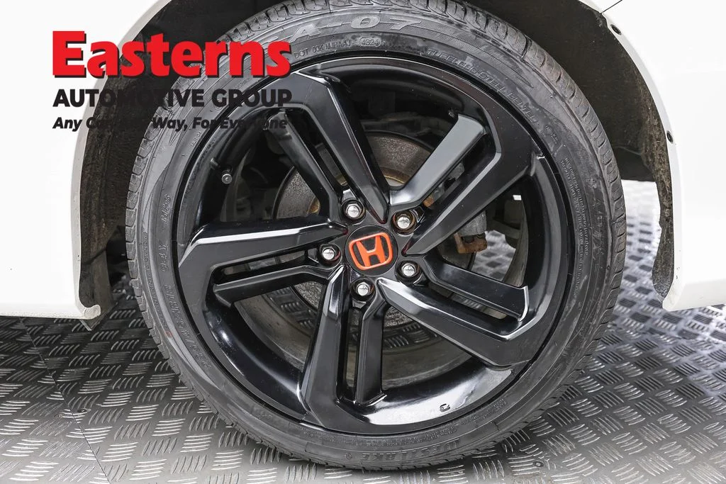 Used 2015 White Honda EX-L image 8