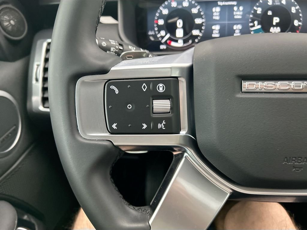 2025 Land Rover Discovery S - Photo 11