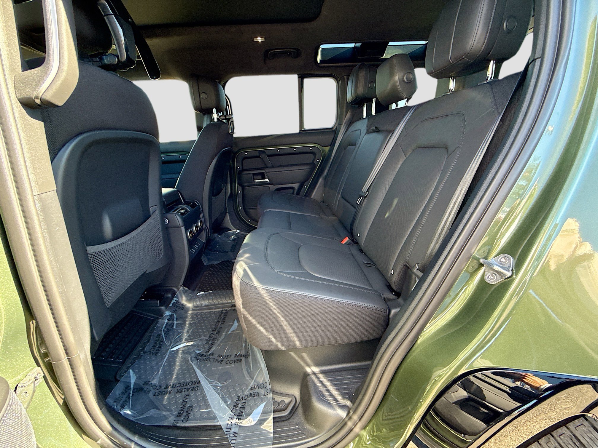 2026 Land Rover Defender X - Photo 21