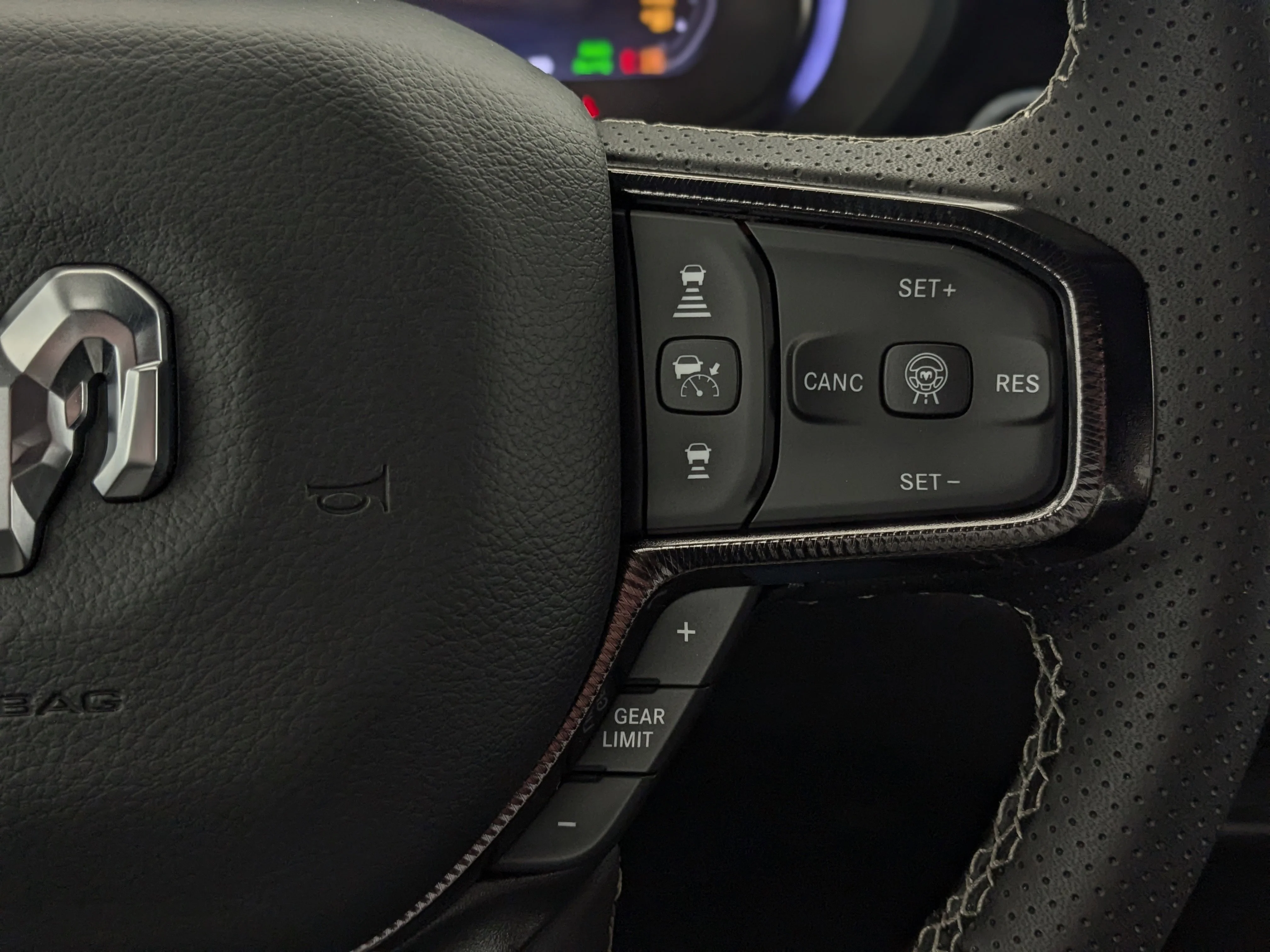 New 2026 White RAM Sport - - Pkg 21L - Pano Sunroof - Sport Hood - 3.0L Hurricane & More image 18