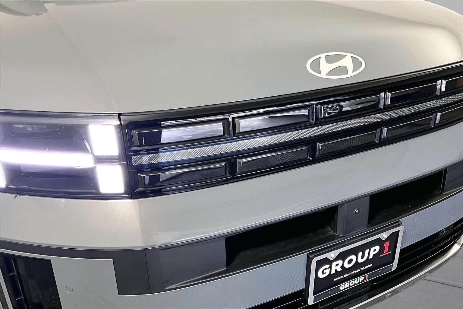 Used 2024 Hampton Gray Hyundai Limited image 55
